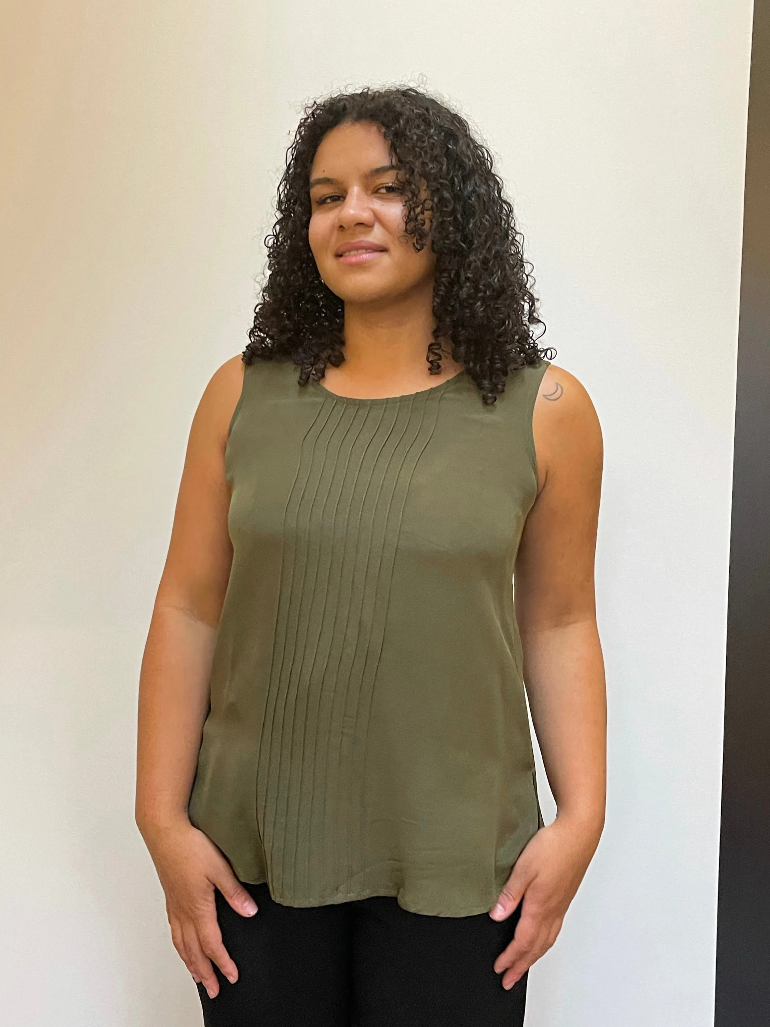 80s Olive 100% Silk Tank - M