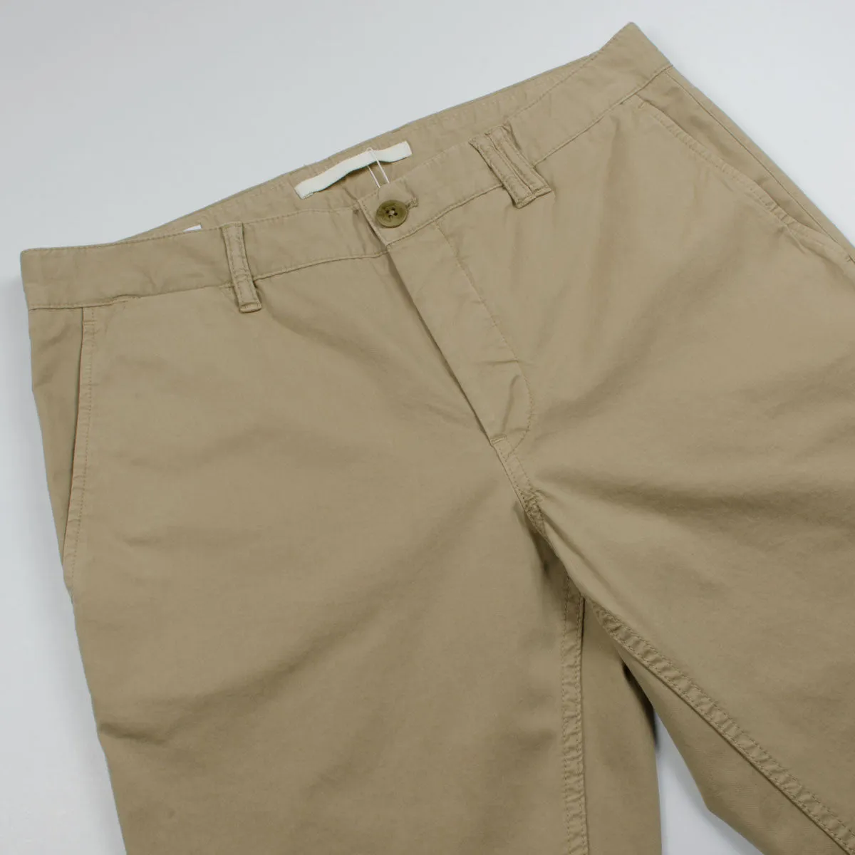 Norse Projects - Aros Slim Light Twill Chinos - Khaki (Beige)