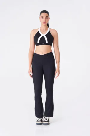 Sleek Black Sports Bra and Legging