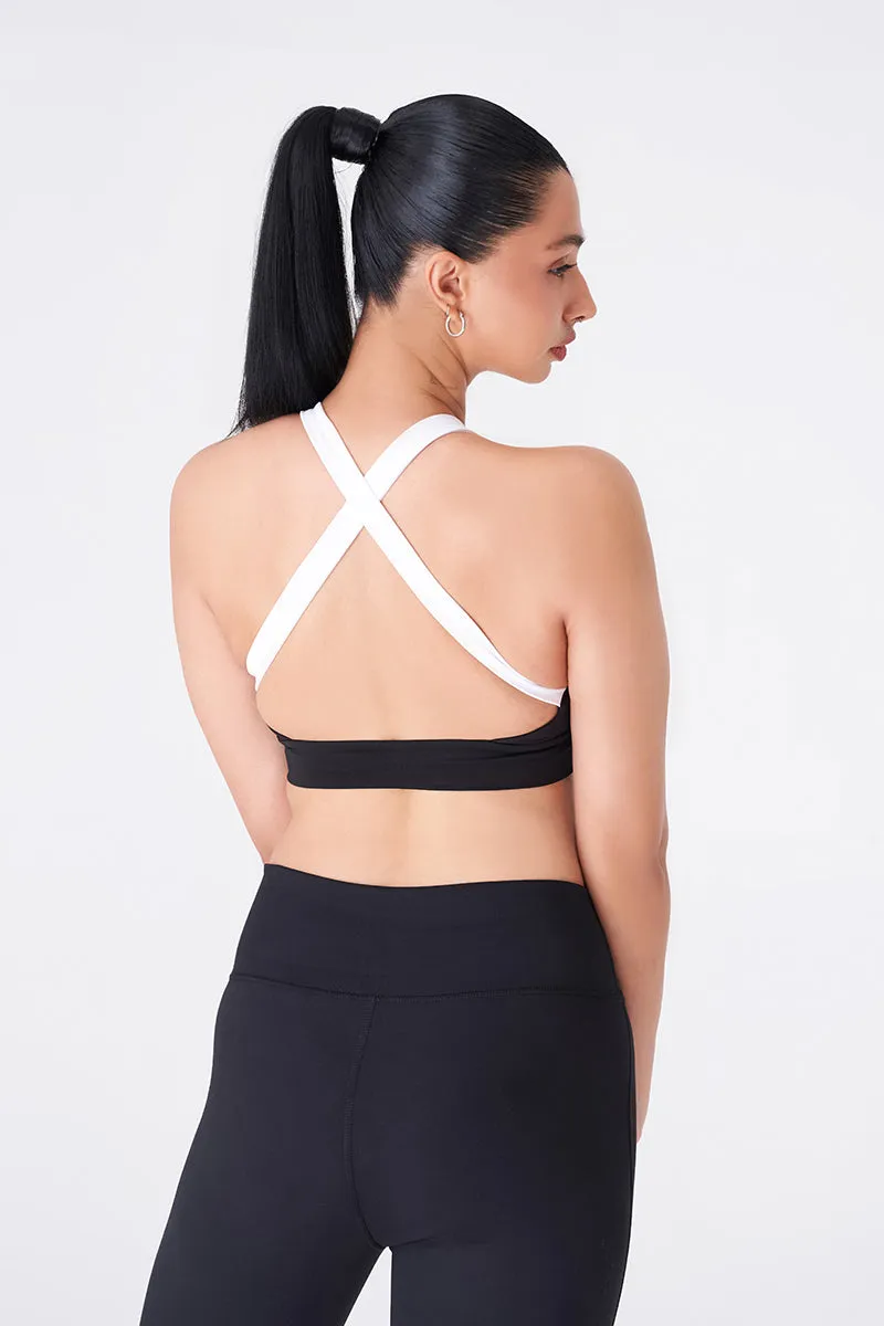Sleek Black Sports Bra