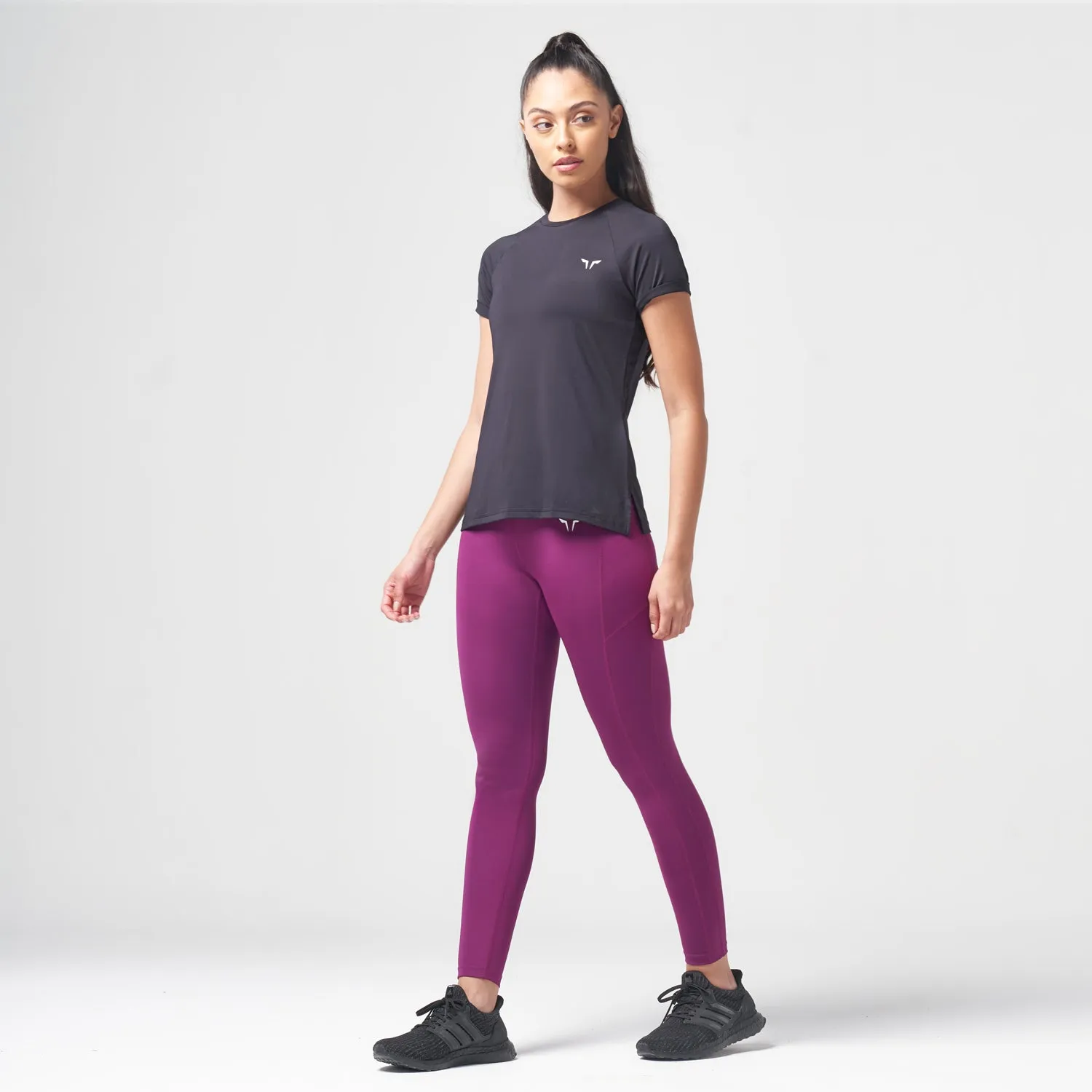 Weightless Tee - Black