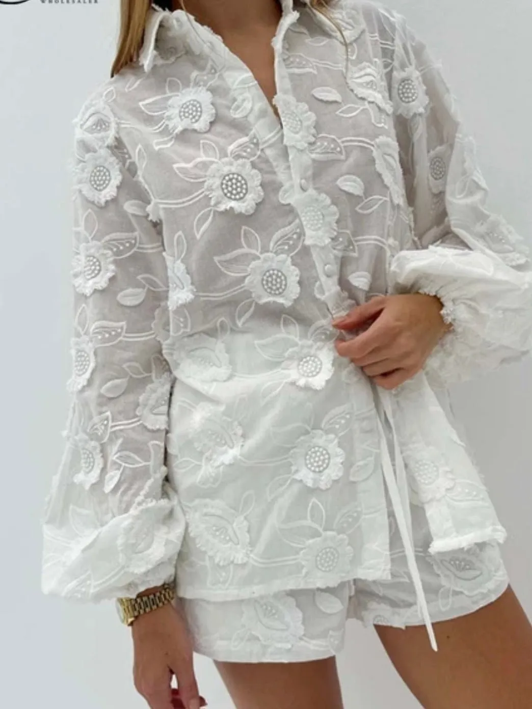 White crochet set of 2 shirt and shorts pants